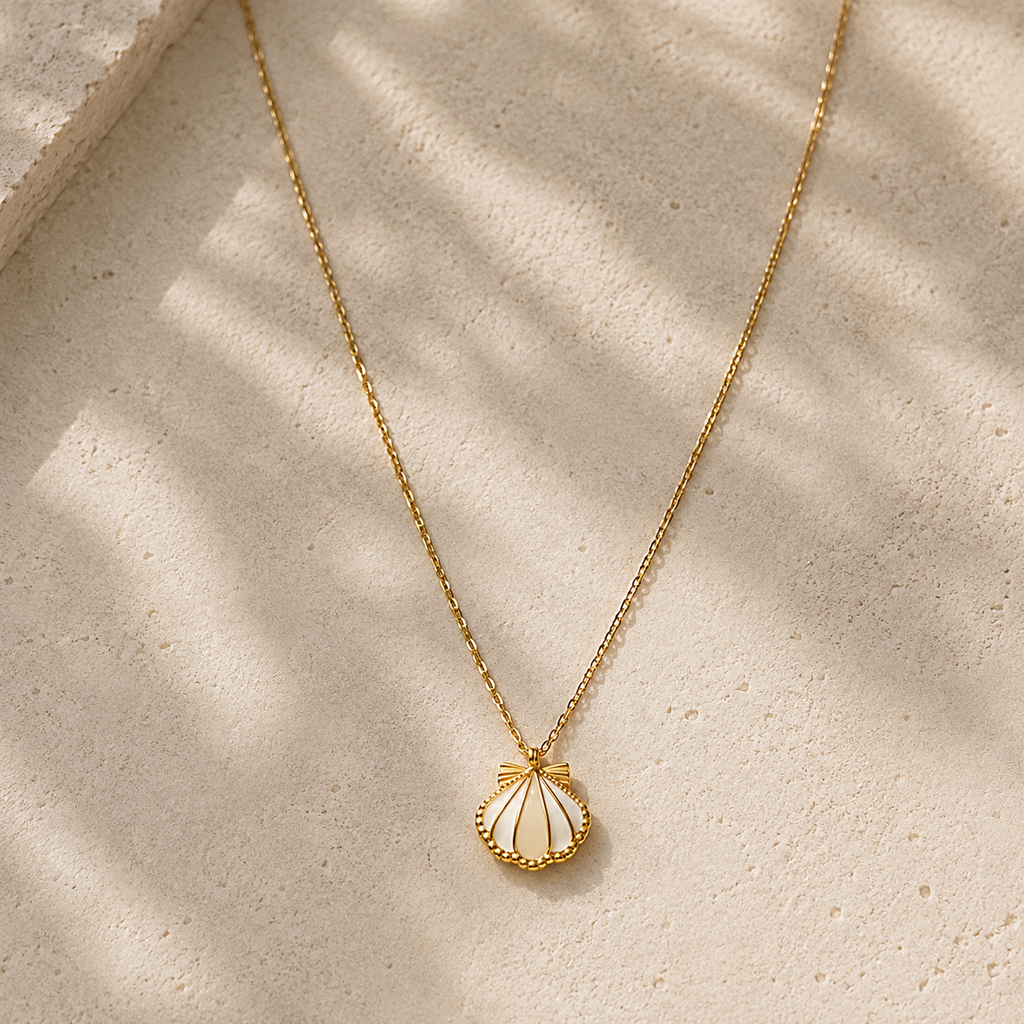 Collar Almeja Dorado